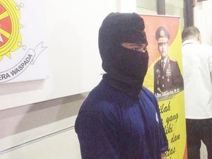 Petrus Anak Baru di Grup WA LGBT yang Bikin Korbannya Tertarik