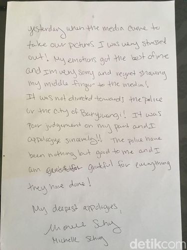 Ini Surat Maaf Bule Tersangka Narkoba yang Acungkan Jari Tengah