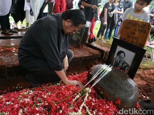 Deddy Sutomo Meninggal Dunia hingga Nicky Tirta Gugat Cerai Istri