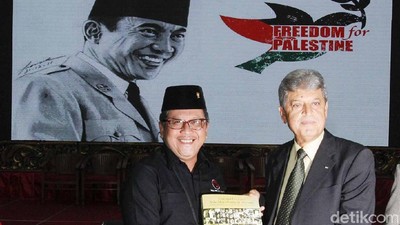 Sekjen PDIP Terima Kunjungan Dubes Palestina