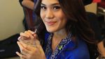Ini Bukti Kalau Si Cantik Sheryl Sheinafia Doyan Makan Es Krim!