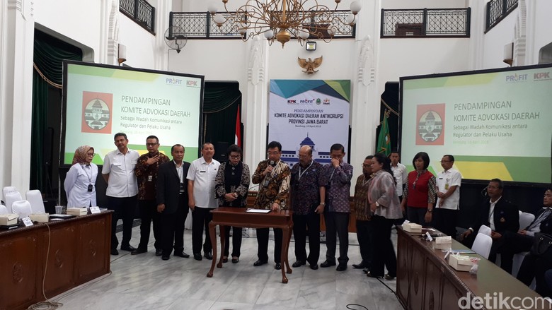 Pengusaha di Jabar Komitmen Tolak Praktik Korupsi Pengusaha di Jabar Komitmen Tolak Praktik Korupsi