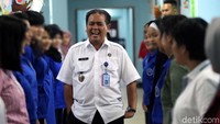 Residen pria dan wanita di pisah.