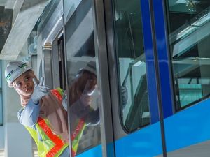 Latihan Masinis Perempuan MRT: Angkat Beban 40 Kg hingga Uji Mental