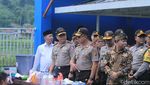 Foto: Wakapolri Ekspose Kasus Miras di Rumah Mewah Big Bos
