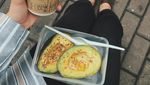 Tetap Cantik dan Stylist, Intip Gaya Makan Desainer Jenahara