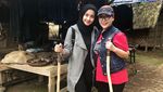 Foto: Laudya Cynthia Bella dan Suku Baduy