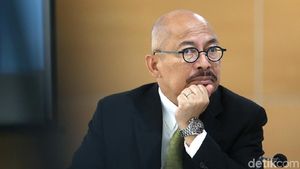 Mas Achmad Santosa Dianugerahi Satyalancana Wira Karya
