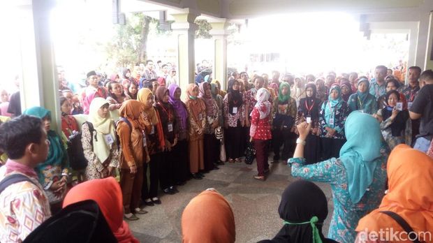 Ratusan GTT/PTT di Kabupaten Semarang Aksi Tagih Janji SK