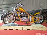  Motor  Jokowi dan Gibran  Bersanding di IIMS