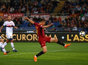 Roma Kalahkan Genoa 2-1