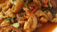 TAUCO KRECEK, tulis akun @mattan_chai. Ini rasanya pasti manis asam gurih. Lengkap banget pakai udang, pete, dan tauco. Foto: Instagram