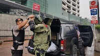 Telah ditemukan koper yang dicurigai sebagai bom di parkiran mobil RS Siloam Semanggi, kata Kabid Humas Polda Metro Jaya Kombes Argo Yuwono saat dihubungi detikcom, Kamis (19/4/2018). (Foto: Dok. Istimewa)