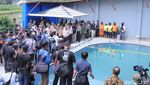 Foto: Wakapolri Ekspose Kasus Miras di Rumah Mewah Big Bos