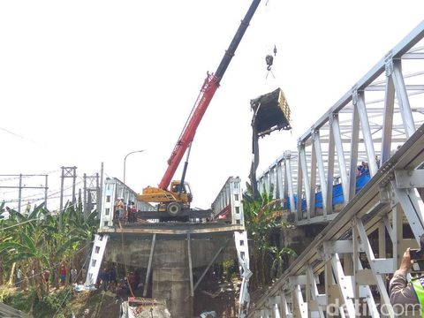 Komisi V DPR Cek Jembatan Babat yang Ambrol, Ini Rekomendasi Mereka
