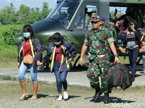 Mencekam! Begini Proses Evakuasi Guru yang Disandera KKSB di Papua