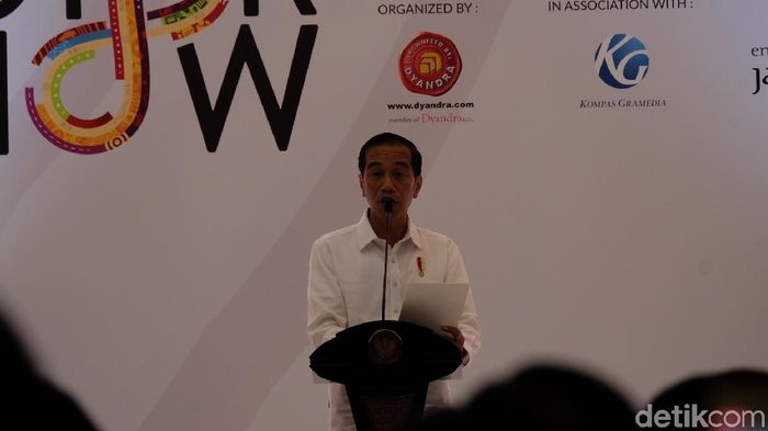 Soal Industri 4.0, Jokowi: Mungkin Tukang Sapu akan 