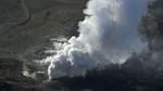 Penampakan Erupsi Gunung James Bond di Jepang
