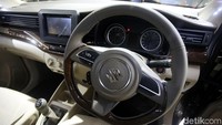 Mesin dan transmisi Ertiga dibuat di pabrik Suzuki Cikarang dengan kandungan lokal sampai 85 persen.