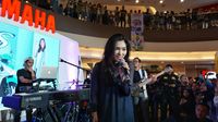 Isyana Sarasvati melantunkan jingle 'It's My Style' di BYMS Cirebon / dok. Yamaha