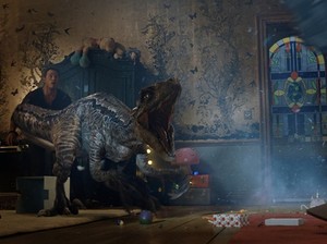 JA Bayona Garap Jurassic World: Fallen Kingdom Lebih Nyata dan Dramatis