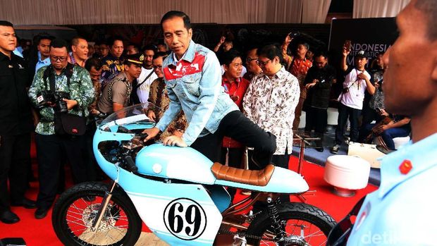 Motor Cafe Racer milik anak Jokowi