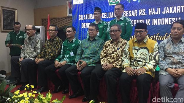 Suasana soft launching jam kesehatan haji
