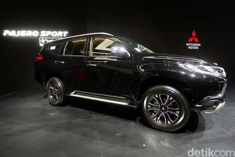 Empat Hari di IIMS 2018, Mitsubishi Lepas 799 unit Mobil Baru