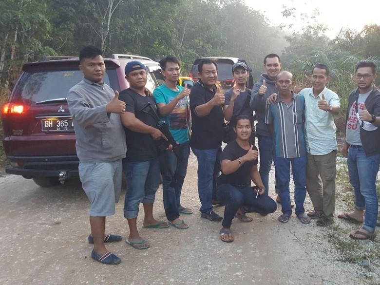 Polisi Ternyata Sergap Big Bos Miras Oplosan di Rumah Adiknya Polisi Ternyata Sergap Big Bos Miras Oplosan di Rumah Adiknya