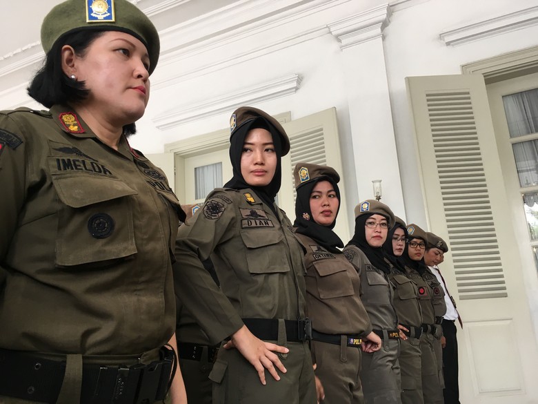Kata Komnas Perempuan Soal Satpol PP The Winning Team Anies-Sandi Kata Komnas Perempuan Soal Satpol PP The Winning Team Anies-Sandi