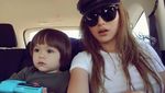 Jessica Iskandar Tulis Mom and Daughter Time, Salah Sebut?