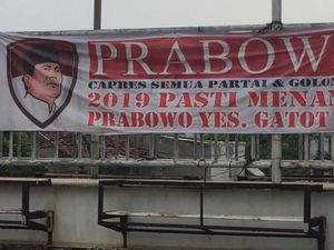 Spanduk Prabowo Yes, Gatot No! Beredar di Matraman