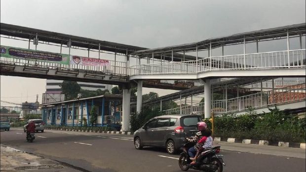 Spanduk 'Prabowo Yes, Gatot No!' Beredar di Matraman