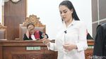 Terungkap, Ada Tato Tengkorak di Balik Telinga Jennifer Dunn