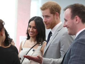 Resmi! Ini Gelar Pangeran Harry dan Meghan Markle Pasca Menikah