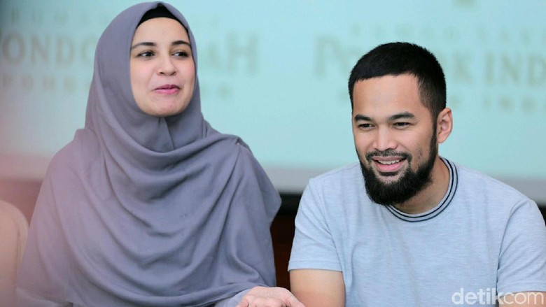 Shireen Baru Melahirkan, Teuku Wisnu Turun Tangan Ikut Urus Anak Shireen Baru Melahirkan, Teuku Wisnu Turun Tangan Ikut Urus Anak