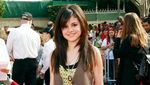 Transformasi Selena Gomez yang Cantiknya dari Lahir