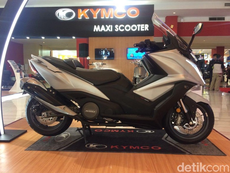 Kymco AK 550 Siap Tantang Yamaha T-Max Foto: Khairul Imam Ghozali Kymco AK 550 Siap Tantang Yamaha T-Max Foto: Khairul Imam Ghozali