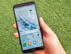 Perbandingan Ponsel Rp 2 Jutaan: Honor 9 Lite vs Redmi 5 Plus