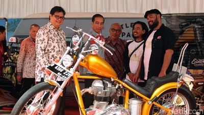 Motor Chopper Jokowi dan Cafe Racer Gibran Mejeng di IIMS 2018