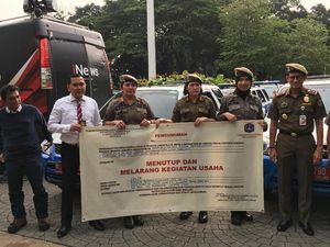 Ini Alasan Satpol PP Wanita Dikerahkan Segel Diskotek Exotic