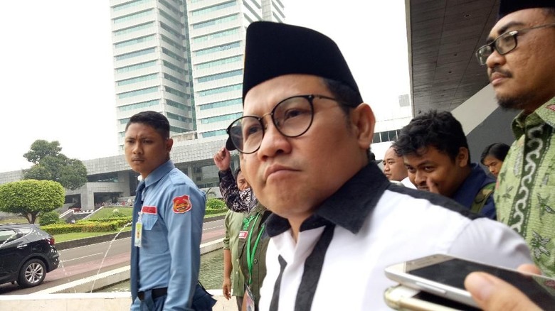 Cak Imin: Tak Masalah Pengajian Politik Asal Tak Kampanye SARA Cak Imin: Tak Masalah Pengajian Politik Asal Tak Kampanye SARA