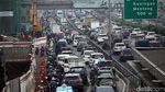 Imbas Proyek LRT, Gatsu Mengular Parah