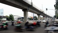 Praktis sisa pekerjaan pembangunan fisik MRT Jakarta tinggal menyisakan sekitar 7,5%.