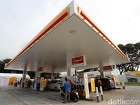 BBM Shell Hari Ini Turun Rp 550/Liter, Pertamax Cs Kapan?