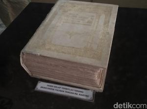 Sisi Lain Habis Gelap Terbitlah Terang, Kumpulan Surat RA Kartini
