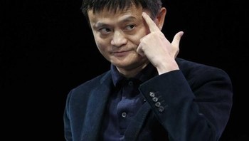 “Jika kamu ingin tumbuh, temukanlah kesempatan yang bagus. Saat ini, jika kamu ingin menumbuhkan perusahaan menjadi hebat, berpikirlah tentang masalah sosial apa yang bisa kamu selesaikan,” begitu salah satu nasihatnya. Foto: istimewa