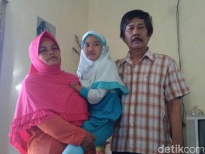 Ibu Bocah yang Minta Kursi Roda ke Jokowi: Saya Terima Kehendak Allah