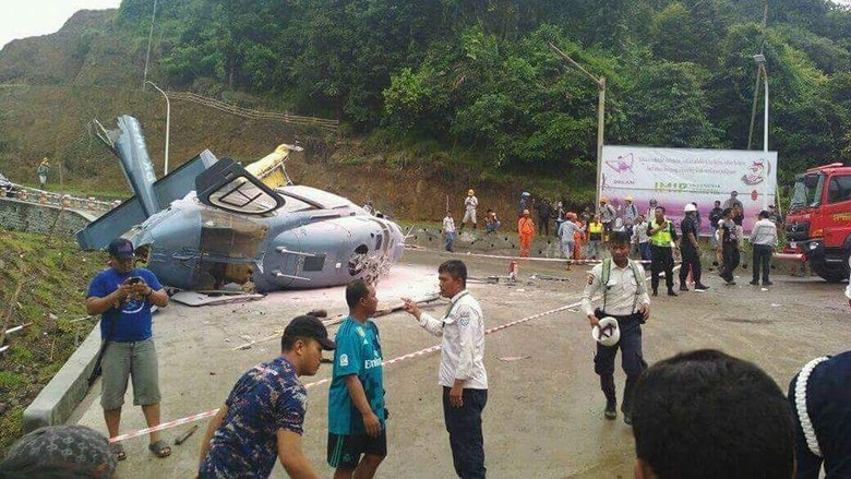 Helikopter yang Jatuh di Morowali Rusak Berat Helikopter yang Jatuh di Morowali Rusak Berat
