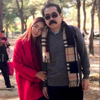 Inul Daratista rela pasang badan saat seorang wanita bernama Titin menyebut Adam Suseno selingkuh dengannya. Inul dengan tegas membantah suaminya memiliki wanita idaman lain. Denger perempuan yang sekarang ngasusin bojoku, ya bojoku ngakak lah. Orang dia (Adam) nggak kenal. Mas Adam itu puasa aja Senin-Kamis sampai setahun aku lahiran. Shalatnya 5+2 wajib, dhuha pagi dan tahajud. Nah mosok dia mau sama yang begitu (Titin), demikian pembelaan Inul. Foto: Instagram